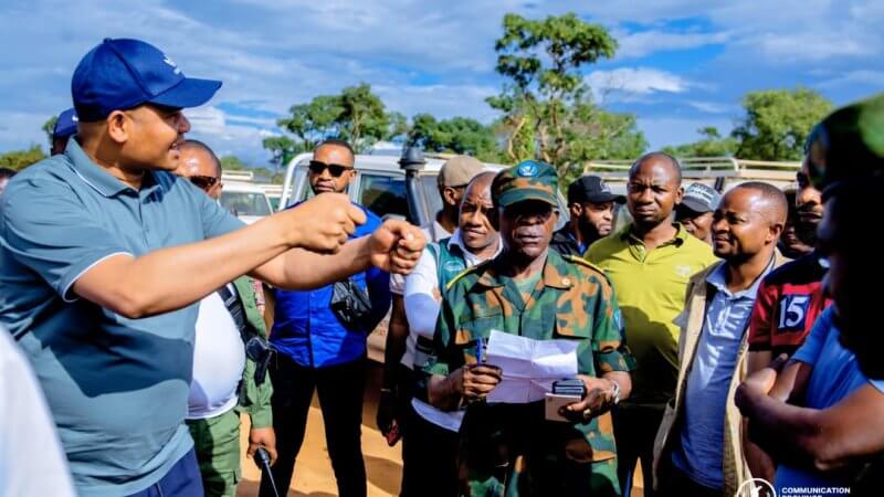 MARTIN KAZEMBE SHULA DÉBOULONNE           LES RÉSEAUX MAFIEUX DE LA PRÉCÉDENTE GOUVERNANCE DANS LE TERRITOIRE DE KAMBOVE